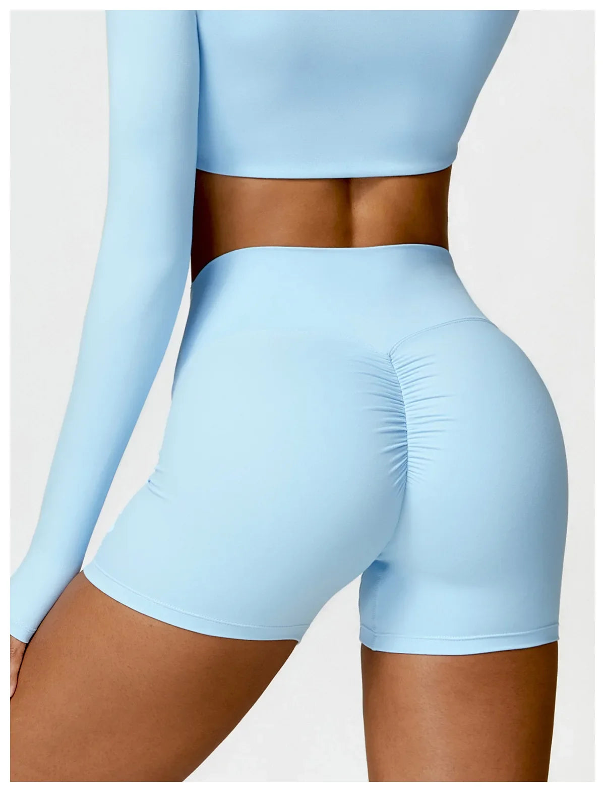 Leggings sportivi da donna, perfetti per praticare yoga e allenarsi in palestra per esaltare la silhouette femminile.