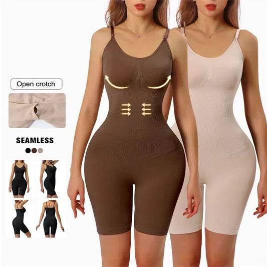 Stile senza cuciture per pantaloni con vita alta e canotta monopezzo per esaltare le curve.
