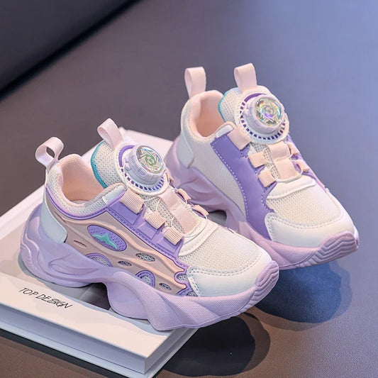 Children's sports shoes, lightweight and comfortable, with velcro closure, non-slip and breathable soles.