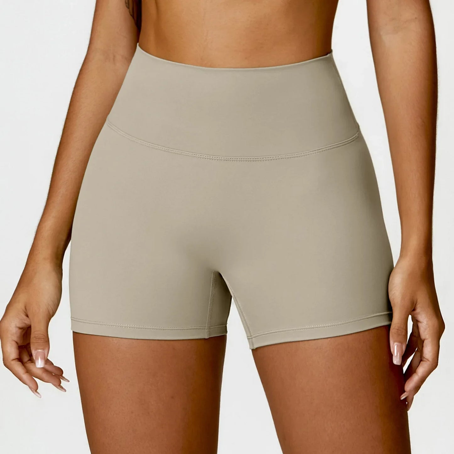 Leggings sportivi da donna, perfetti per praticare yoga e allenarsi in palestra per esaltare la silhouette femminile.