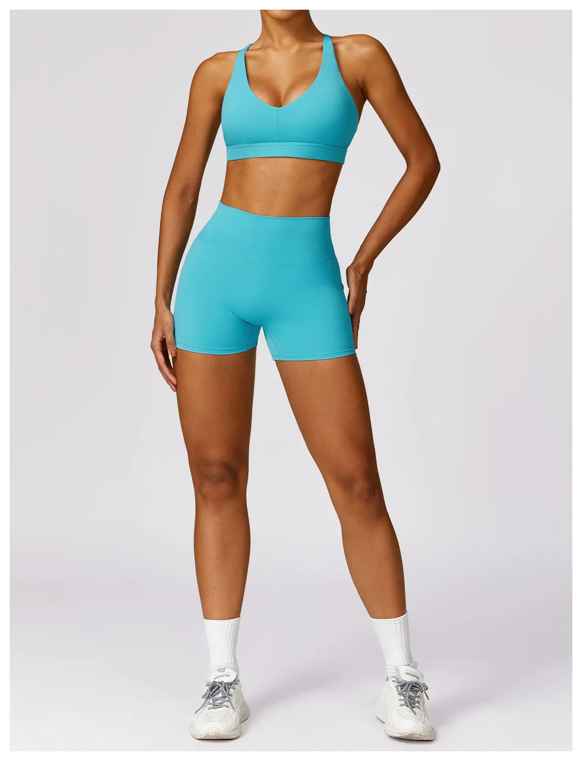 Leggings sportivi da donna, perfetti per praticare yoga e allenarsi in palestra per esaltare la silhouette femminile.